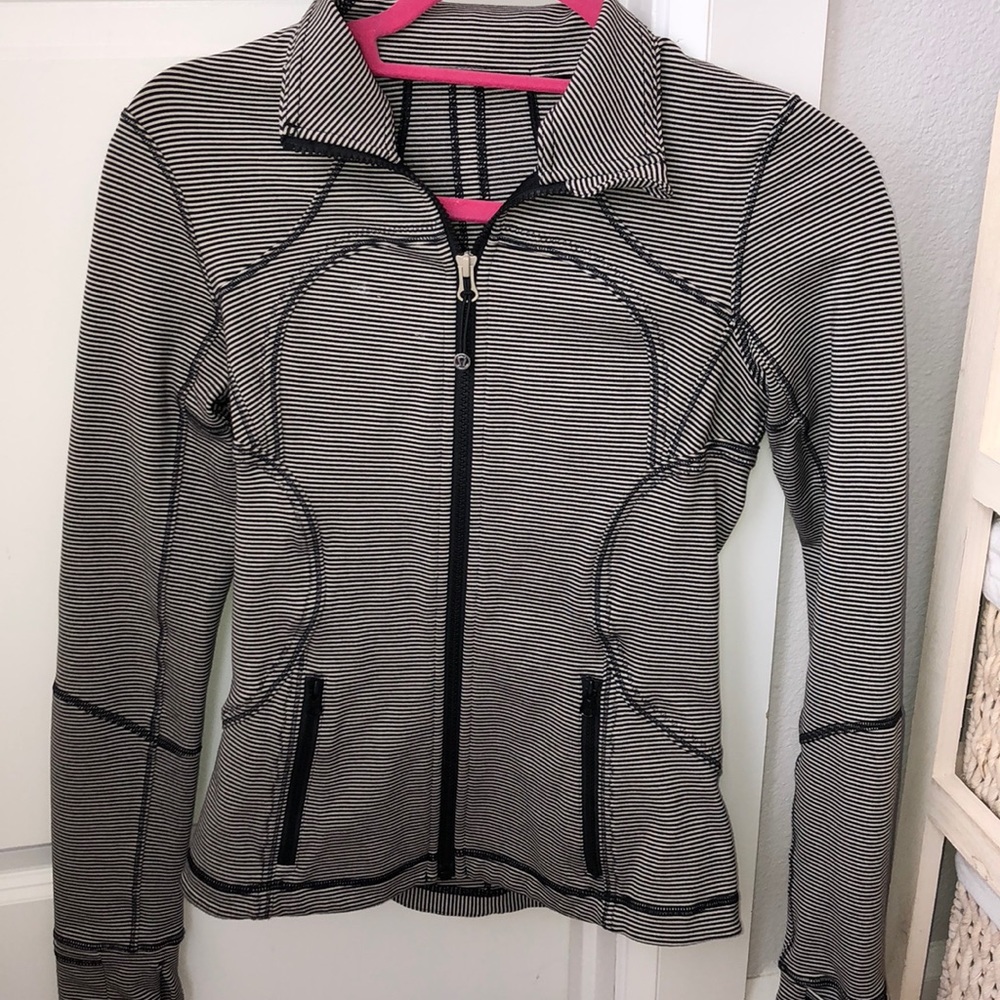 Lululemon jacket! Never worn!